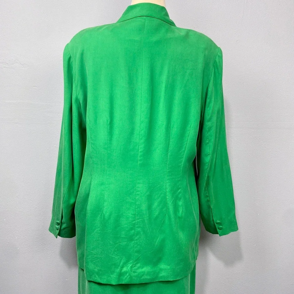 Vintage 80s Apart Skirt Suit Sz 16 Green Silk Power Bold Maximalist Matching Set